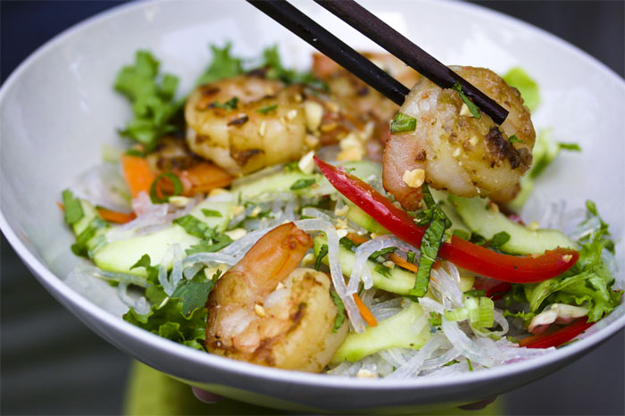 asian-glass-noodle-salad-with-shrimp